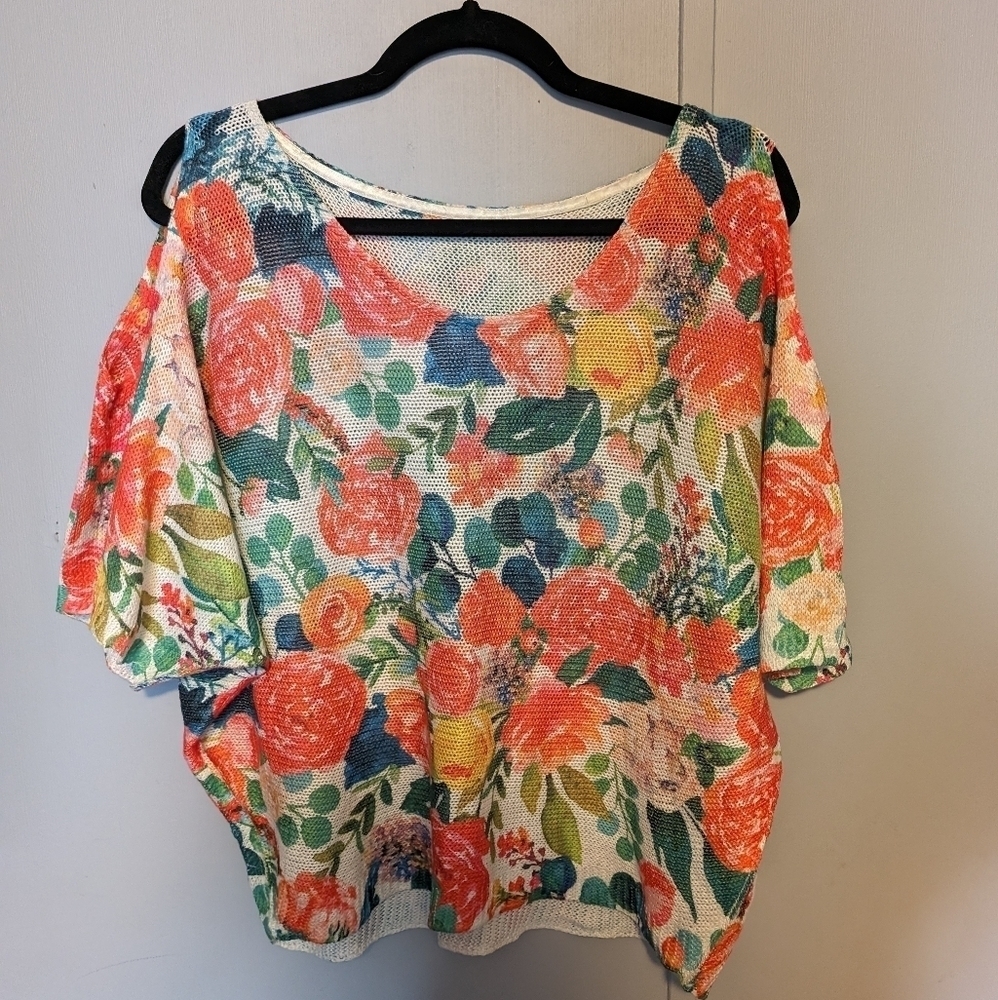 🔥 Luisa Ricci Knit Floral Cold Shoulder Top